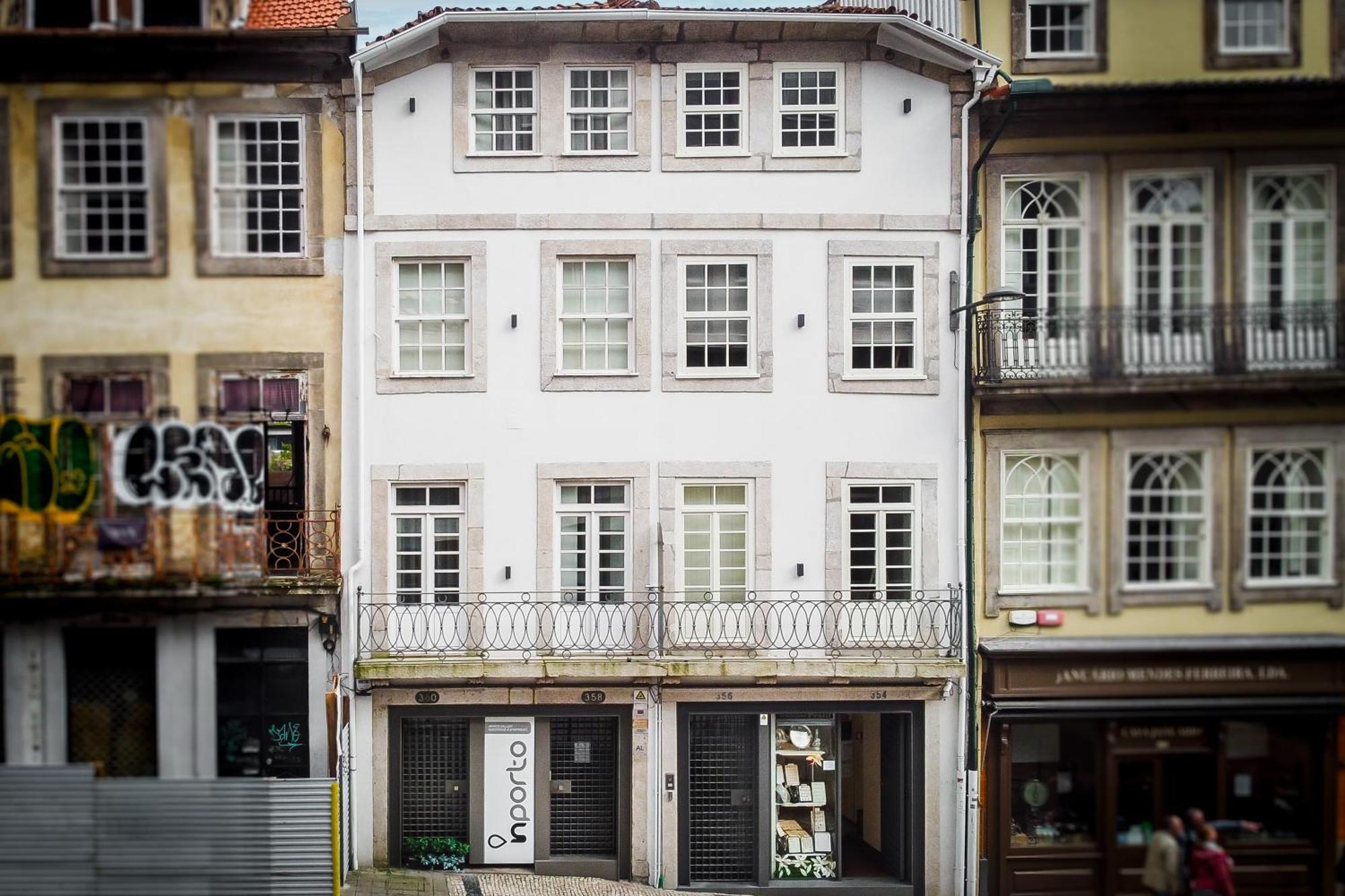 In Porto Gallery Guesthouse Exteriér fotografie